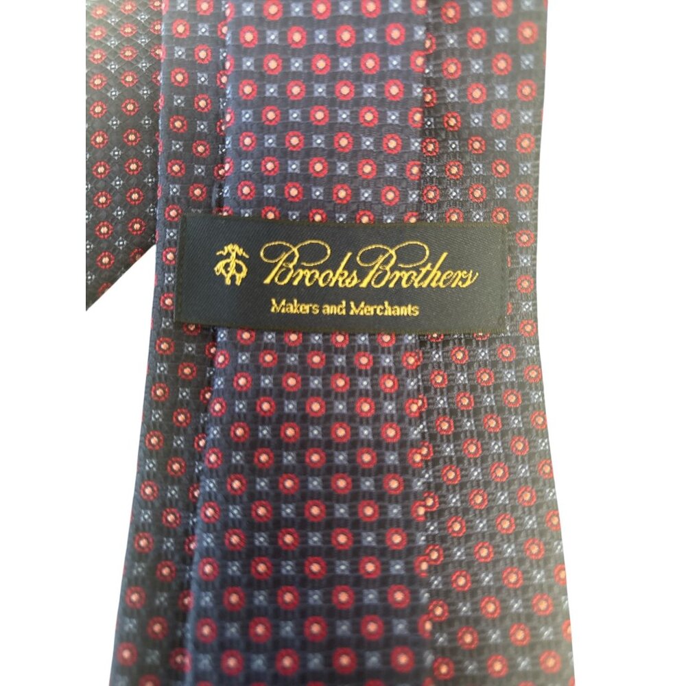 Lot of 5 Brooks Brothers Men’s Ties – 100% Silk, Made in USA, Assorted Patterns - Picture 4 of 16